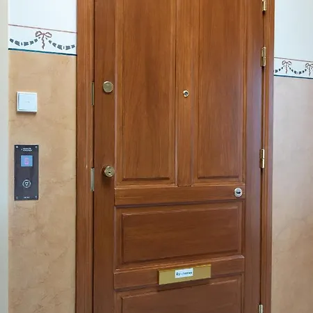 2ndhomes Beautiful & Modern Attic In Kruununhaka Apartment *