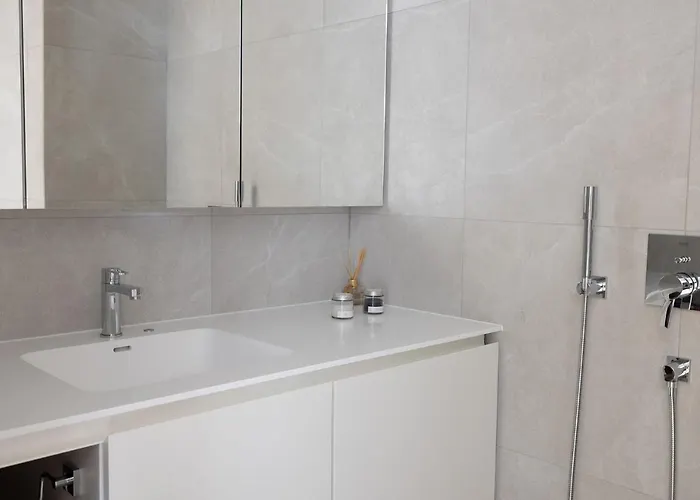 شقة 2ndhomes Beautiful & Modern Attic In Kruununhaka *